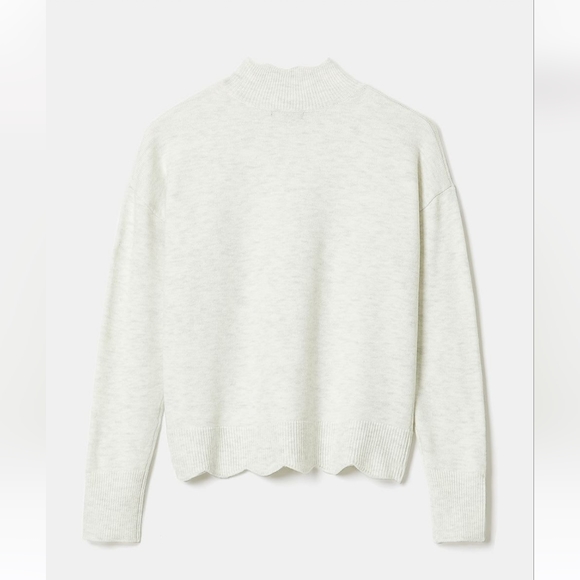 Women's Sweater With Scalloped Edges - Picture 3 of 8